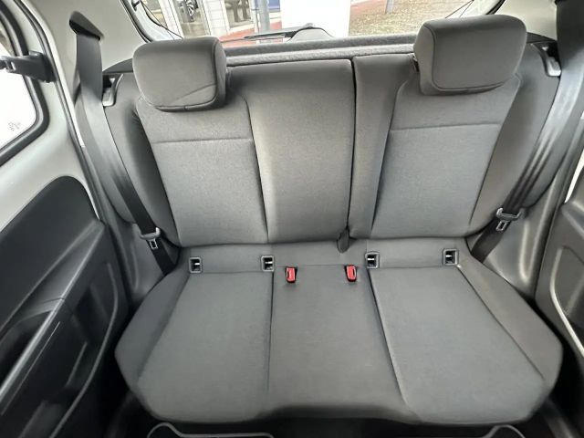 Volkswagen e-up! Move Move up!