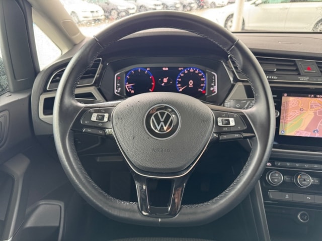 Volkswagen Touran 1,5 TSI 7-Sitzer