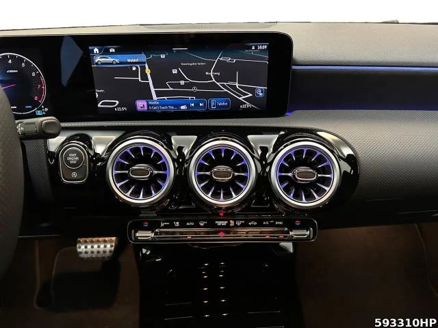 Mercedes-Benz A 200 AMG Line