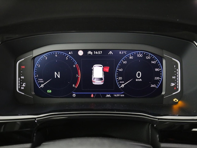 Volkswagen Touran 1.5 TSI DSG R-Line