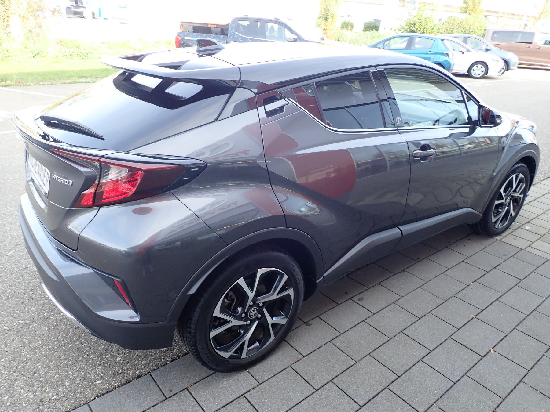 Toyota C-HR 5-deurs Plus