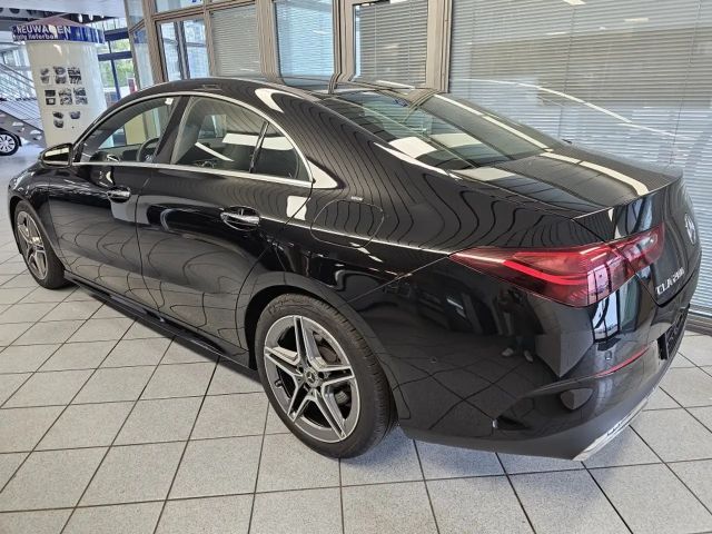 Mercedes-Benz CLA 200 AMG Line Coupé