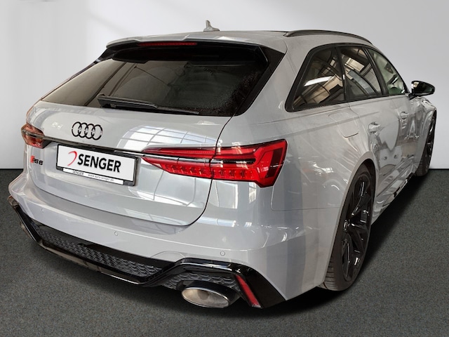 Audi RS6 Avant Quattro