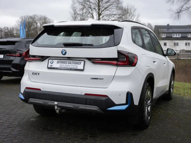 BMW iX1 xDrive