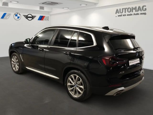 BMW X3 xDrive30e