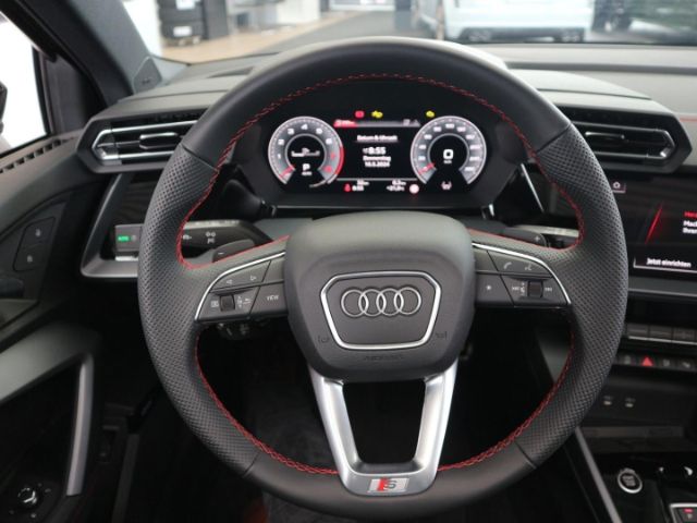 Audi A3 35 TFSI S-Line S-Tronic Sportback