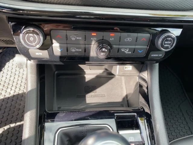 Jeep Compass 1.3 MultiAir Top Gepflegt*Parksensoren