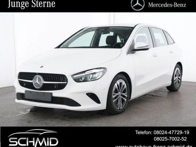 Mercedes-Benz B 200 Progressive Sedan