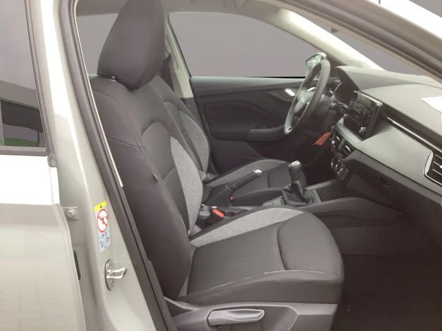 Skoda Scala Essence 1,0 TSI 70 kW 5-Gang-Schaltgetriebe