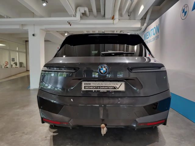 BMW iX xDrive50
