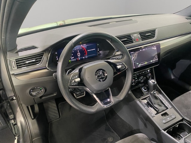 Skoda Superb 2.0 TDI Combi