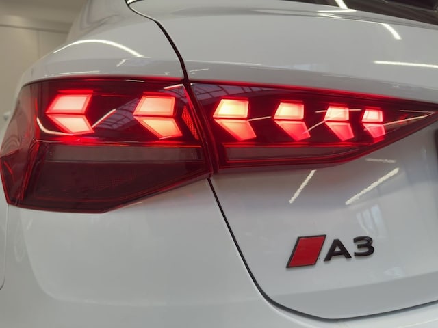 Audi A3 35 TFSI S-Line S-Tronic Sportback