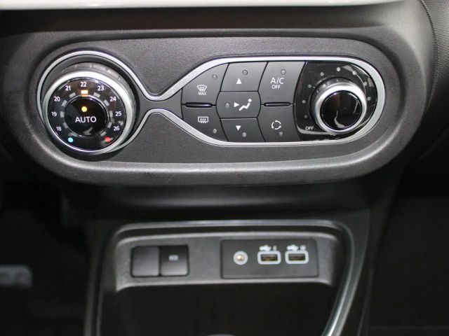 Renault Twingo E-Tech Techno