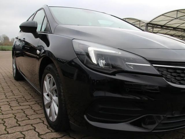 Opel Astra Edition Sports Tourer