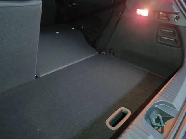 Mitsubishi Colt PLUS 1,0 l T-Benzin,Beheizbares Lenkrad, Sitzheitz