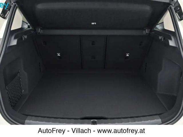 BMW 218 218d Active Tourer Sedan