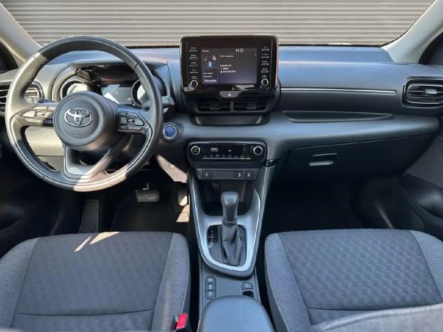 Toyota Yaris Comfort Hybride Team D
