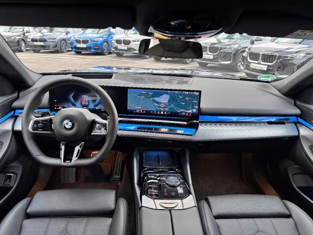 BMW 520 520d M-Sport Touring