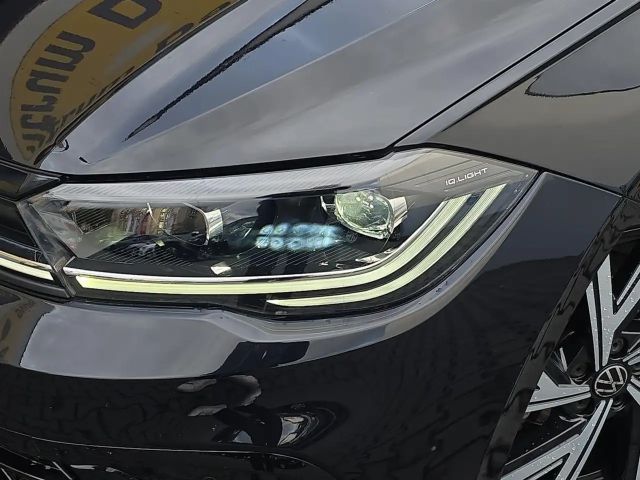 Volkswagen Polo 1.0 TSI DSG R-Line