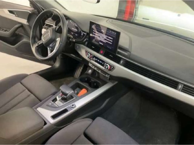 Audi A4 40 TFSI Avant S-Line S-Tronic