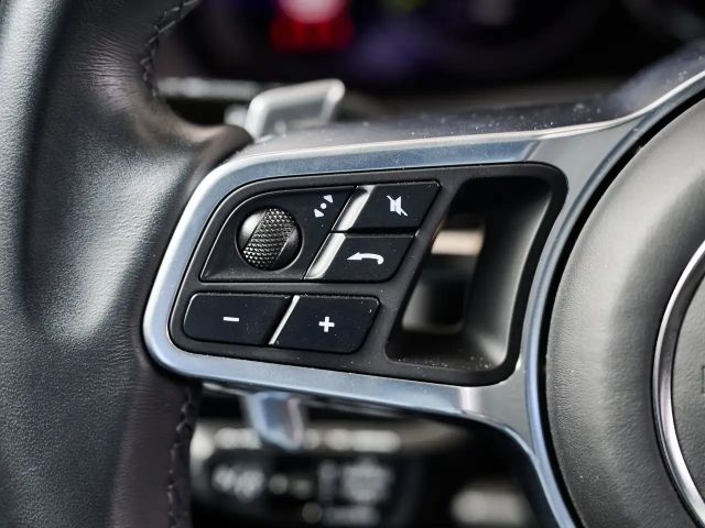 Porsche Cayenne Coupé E-Hybrid