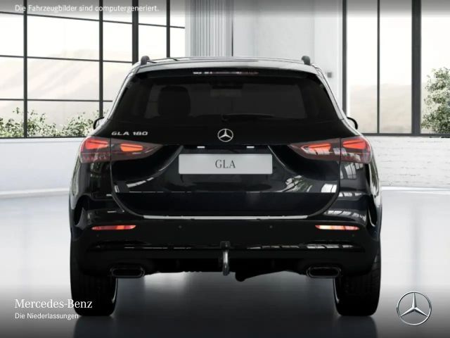 Mercedes-Benz GLA 180 AMG Line