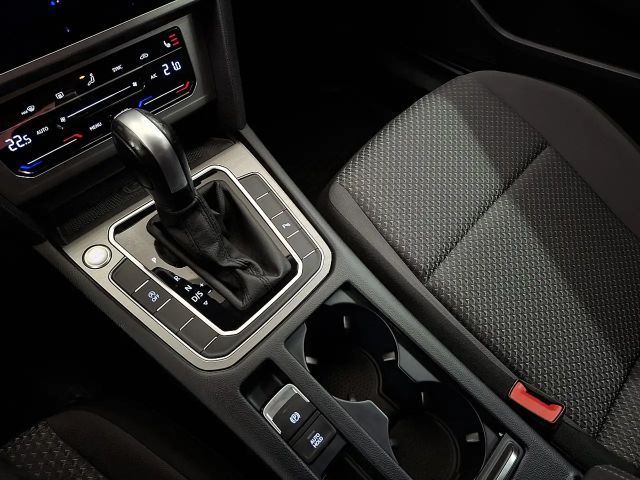 Volkswagen Passat Business DSG Variant