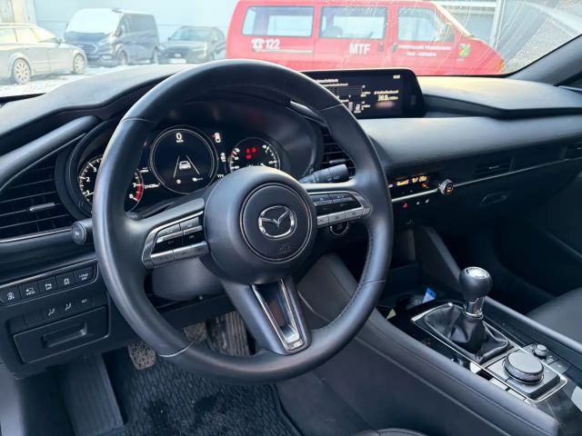 Mazda 3 Premium