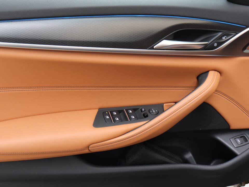 BMW 530 530e Touring