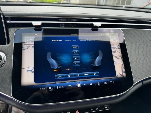 Mercedes-Benz E 300 4MATIC E 300 de Estate