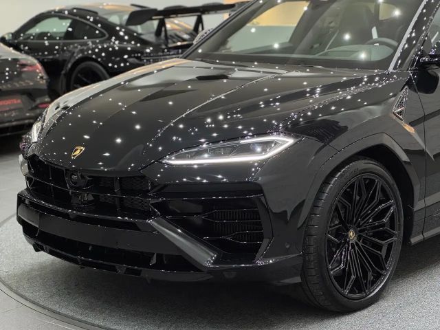 Lamborghini Urus SE *Bang&Olufsen*Massage*Fond-Entertainment*AHK*