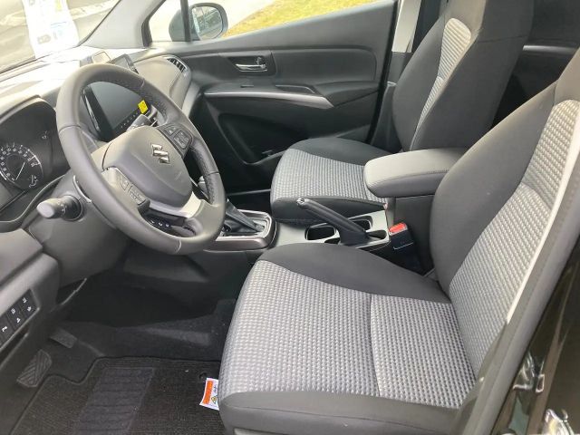 Suzuki S-Cross Hybrid