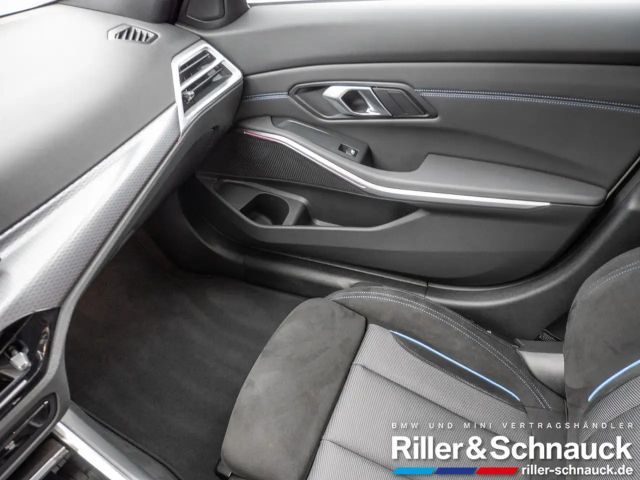 BMW 320 320d M-Sport Touring xDrive