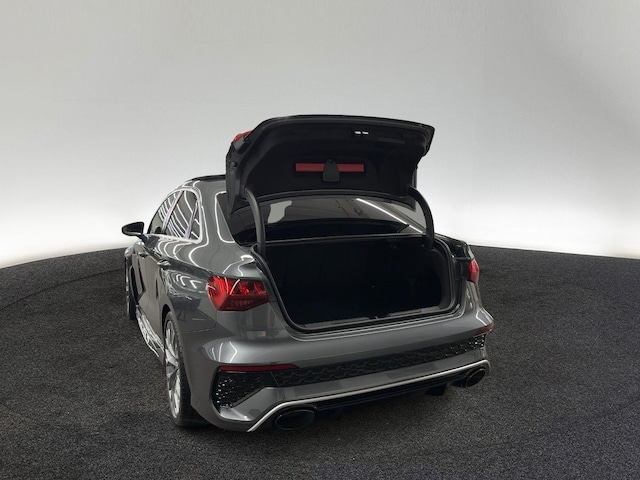 Audi RS3 Quattro S-Tronic Sedan