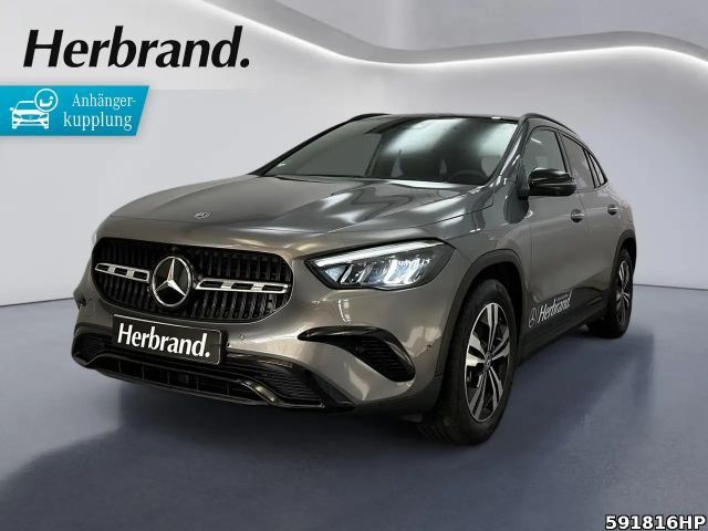 Mercedes-Benz GLA 220 4MATIC GLA 220 d