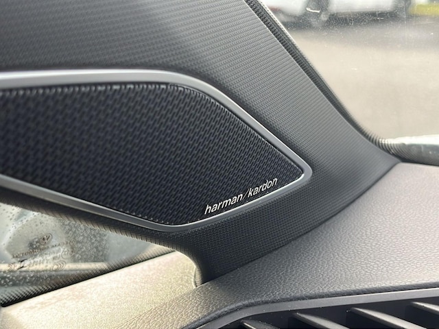 Volkswagen Golf IQ.Drive