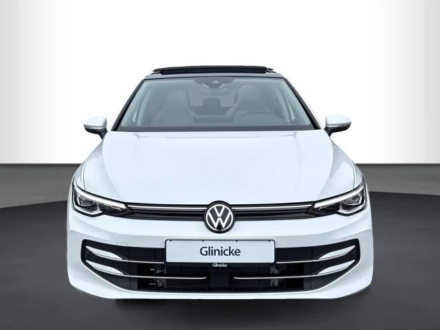 Volkswagen Golf 2.0 TDI DSG Golf VIII Style