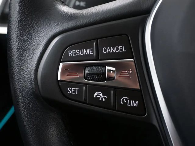 BMW 320 320e Sport Line