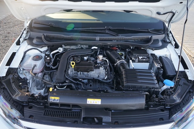 Volkswagen Polo 1.0 TSI Highline R-Line