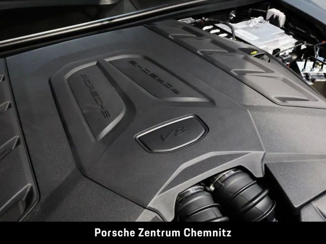 Porsche Cayenne 4 Coupé GTS