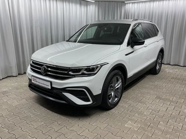 Volkswagen Tiguan 2.0 TSI Allspace DSG Life
