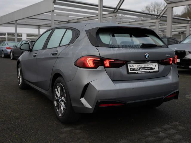 BMW 120 120i Sedan