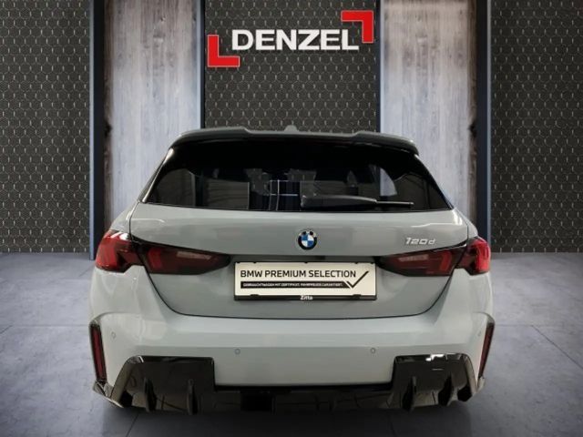 BMW 120 120d 5-deurs Sedan