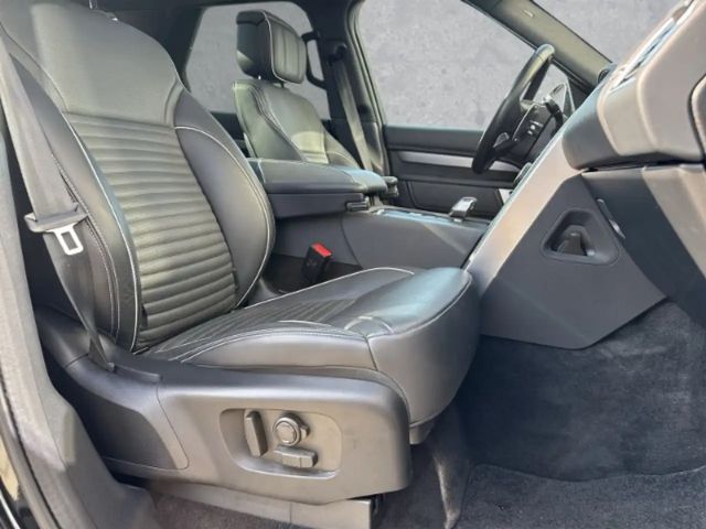 Land Rover Discovery D300 Dynamic HSE R-Dynamic