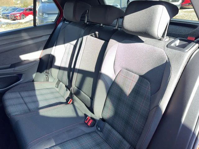 Volkswagen Golf DSG GTI