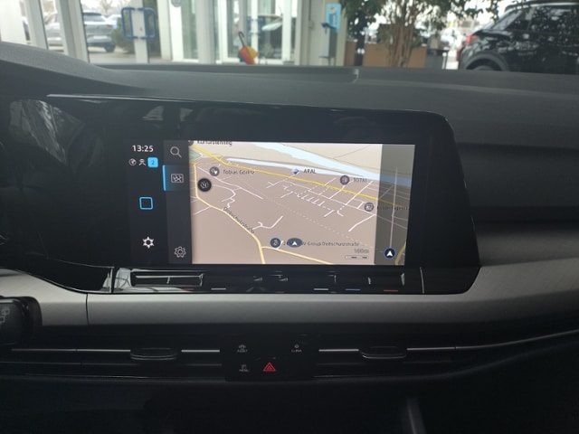 Volkswagen Golf 1.5 eTSI DSG Golf VIII Life