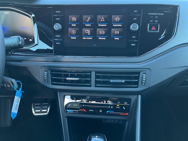 Volkswagen Polo 1.0 TSI DSG R-Line