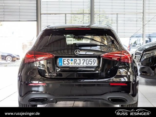 Mercedes-Benz A 200 AMG Line