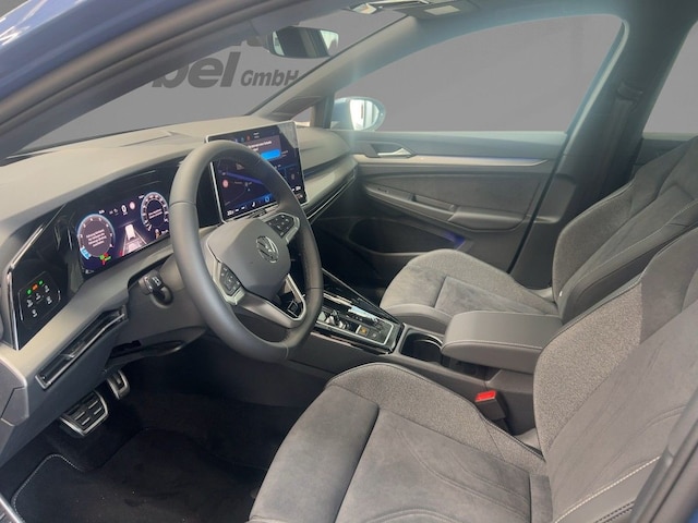 Volkswagen Golf 1.5 eTSI DSG