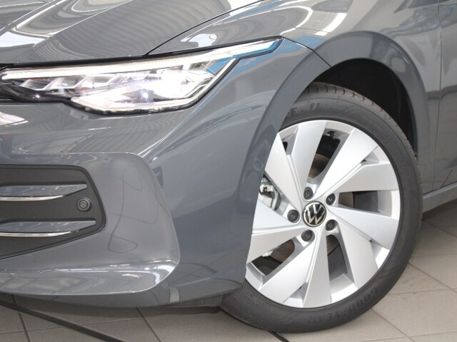 Volkswagen Golf 1.5 eTSI DSG Variant